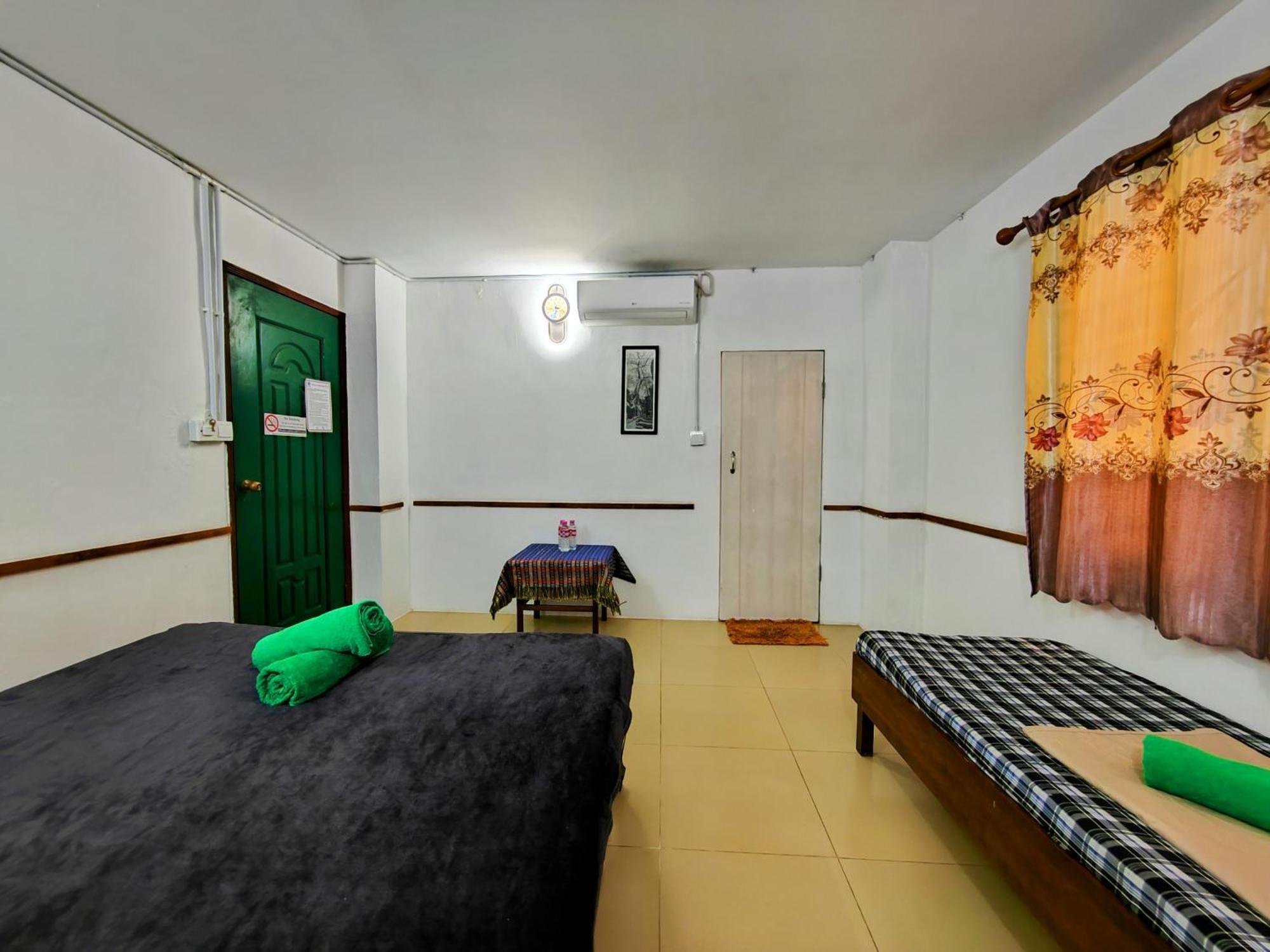Soben Cafe Guesthouse & Restaurant Siem Reap Phòng bức ảnh